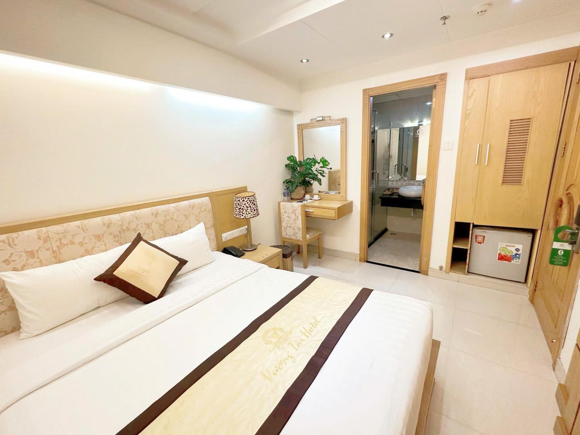 Vuong Tai Hotel Ho Chi Minh City Exterior photo