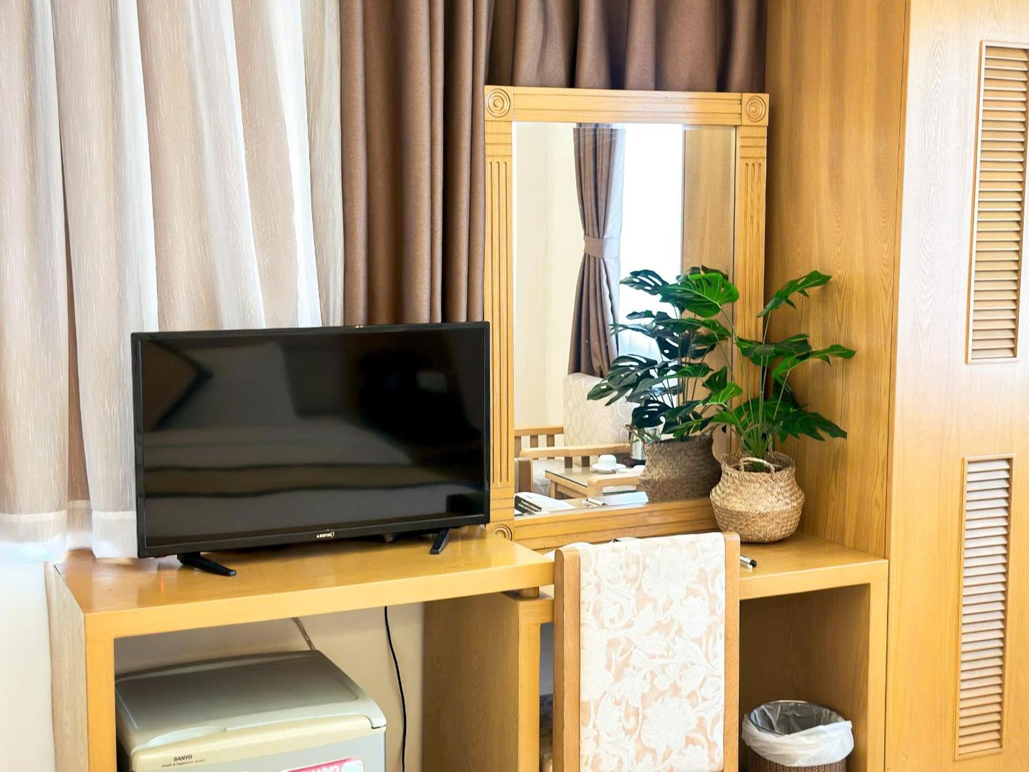Vuong Tai Hotel Ho Chi Minh City Exterior photo