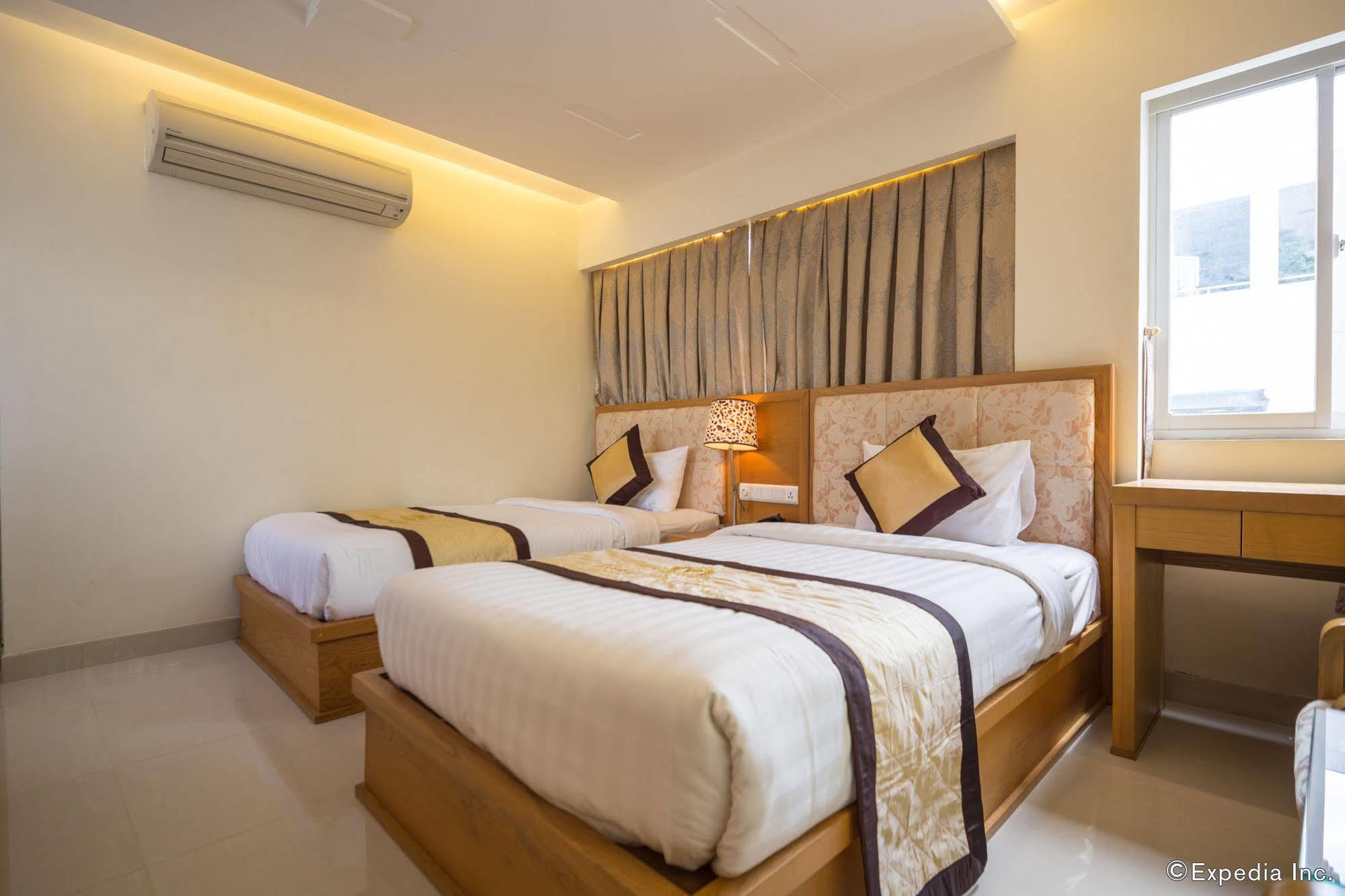 Vuong Tai Hotel Ho Chi Minh City Exterior photo