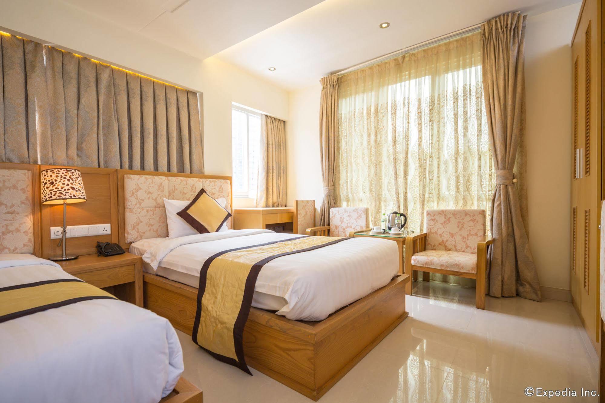 Vuong Tai Hotel Ho Chi Minh City Exterior photo