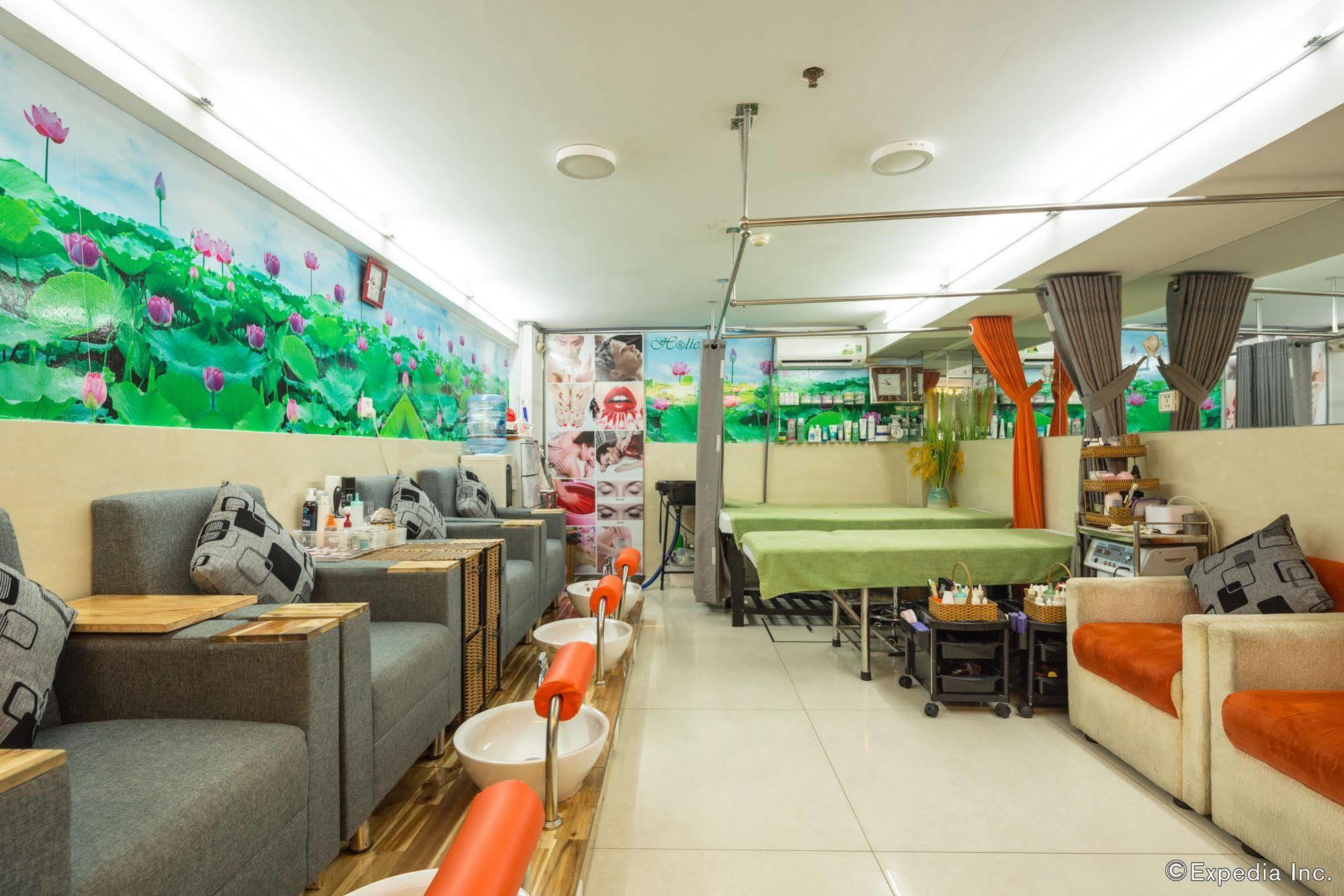 Vuong Tai Hotel Ho Chi Minh City Exterior photo